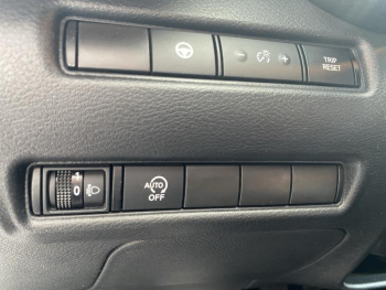 Photo 19 du bon plan NISSAN Juke 1.0 DIG-T 117ch Tekna occasion à 14900 €