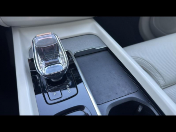 Photo 16 du bon plan VOLVO XC60 T6 AWD 253 + 145ch Utimate Style Chrome Geartronic occasion à 46990 €