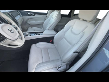 Photo 21 du bon plan VOLVO XC60 T6 AWD 253 + 145ch Utimate Style Chrome Geartronic occasion à 46990 €