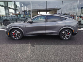Photo 4 du bon plan FORD Mustang Mach-E Extended Range 99kWh 351ch AWD 9cv occasion à 42901 €