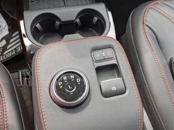 Photo 12 du bon plan FORD Mustang Mach-E Extended Range 99kWh 351ch AWD 9cv occasion à 42901 €