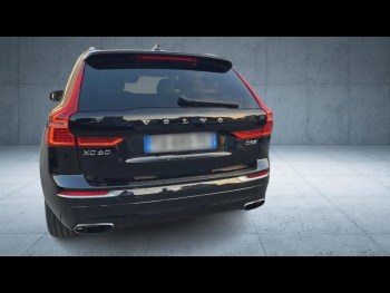 Photo 3 du bon plan VOLVO XC60 D5 AdBlue AWD 235ch Inscription Luxe Geartronic occasion à 23990 €
