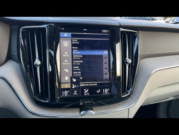 Photo 24 du bon plan VOLVO XC60 D5 AdBlue AWD 235ch Inscription Luxe Geartronic occasion à 23990 €
