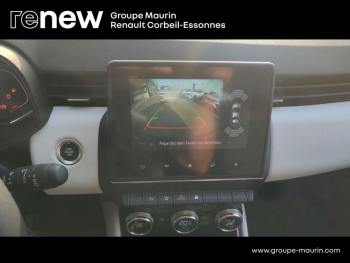 Photo 18 du bon plan RENAULT Clio 1.6 E-Tech hybride 140ch Intens -21N occasion à 17979 €