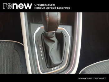 Photo 19 du bon plan RENAULT Clio 1.6 E-Tech hybride 140ch Intens -21N occasion à 17979 €