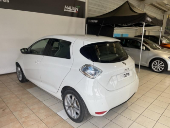 Photo 10 du bon plan RENAULT Zoe Zen charge normale R90 MY19 occasion à 7790 €