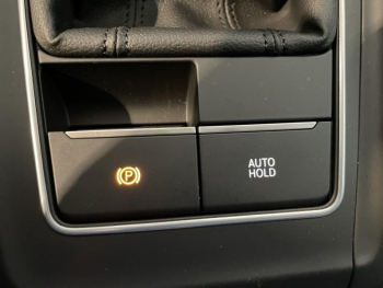 Photo 19 du bon plan VOLKSWAGEN Golf 2.0 TDI SCR 116ch Golf DSG7 occasion à 25890 €