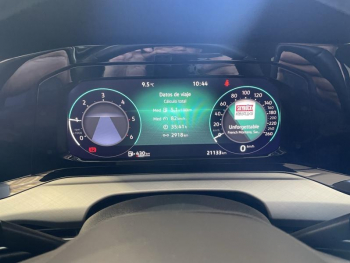 Photo 28 du bon plan VOLKSWAGEN Golf 2.0 TDI SCR 116ch Golf DSG7 occasion à 25890 €