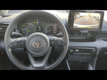 Photo 16 du bon plan TOYOTA Yaris 116h Dynamic 5p MY25 occasion à 21600 €