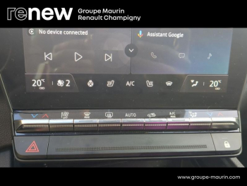 Photo 33 du bon plan RENAULT Austral 1.2 E-Tech full hybrid 200ch Iconic- 23 occasion à 31990 €