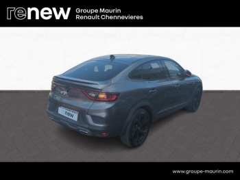 Photo 30 du bon plan RENAULT Arkana 1.6 E-Tech hybride 145ch Engineered -22 occasion à 24990 €