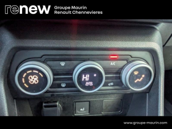 Photo 32 du bon plan DACIA Jogger 1.6 hybrid 140ch Extreme 7 places occasion à 23690 €