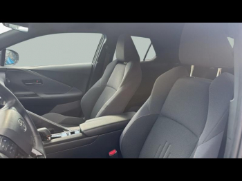 Photo 2 du bon plan TOYOTA C-HR 2.0 Hybride 200ch Design NG23 occasion à 29790 €