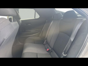 Photo 4 du bon plan TOYOTA C-HR 2.0 Hybride 200ch Design NG23 occasion à 29790 €