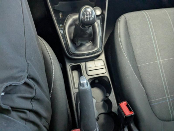 Photo 12 du bon plan FORD Fiesta 1.1 85ch Cool & Connect 5p Euro6.2 occasion à 11800 €