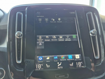 Photo 14 du bon plan VOLVO XC40 T3 163ch Business occasion à 22590 €