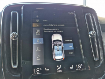 Photo 15 du bon plan VOLVO XC40 T3 163ch Business occasion à 22590 €