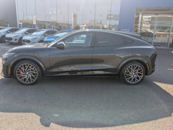 Photo 4 du bon plan FORD Mustang Mach-E 487ch Extended Range 99kWh AWD GT occasion à 52900 €