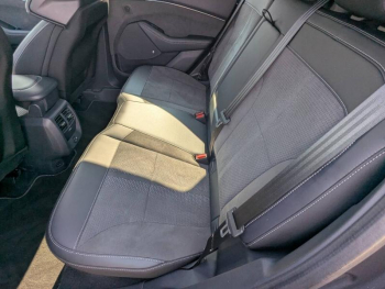 Photo 12 du bon plan FORD Mustang Mach-E 487ch Extended Range 99kWh AWD GT occasion à 52900 €