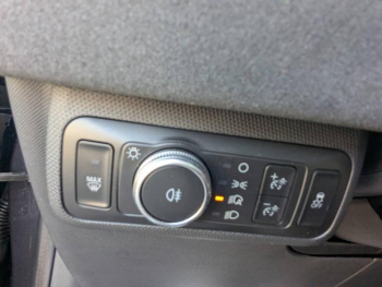 Photo 14 du bon plan FORD Mustang Mach-E 487ch Extended Range 99kWh AWD GT occasion à 52900 €