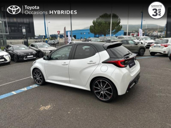 Photo 2 du bon plan TOYOTA Yaris 116h GR Sport 5p MY22 occasion à 20990 €