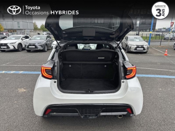 Photo 10 du bon plan TOYOTA Yaris 116h GR Sport 5p MY22 occasion à 20990 €