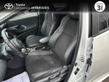 Photo 11 du bon plan TOYOTA Yaris 116h GR Sport 5p MY22 occasion à 20990 €