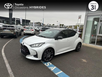 Photo 17 du bon plan TOYOTA Yaris 116h GR Sport 5p MY22 occasion à 20990 €