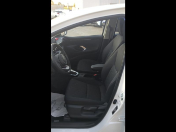 Photo 11 du bon plan TOYOTA Yaris 116h Dynamic 5p MY25 occasion à 21600 €