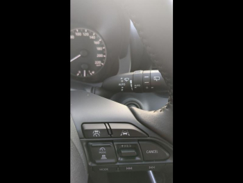 Photo 19 du bon plan TOYOTA Yaris 116h Dynamic 5p MY25 occasion à 21600 €