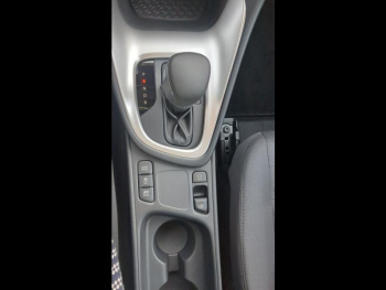 Photo 38 du bon plan TOYOTA Yaris 116h Dynamic 5p MY25 occasion à 21600 €