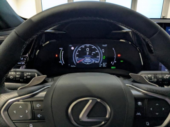 ddf-core-media-3y9AUnST43804490_4.jpg Photo 4 du bon plan LEXUS NX 450h+ F SPORT Executive 4WD MY25 occasion à 66900 €