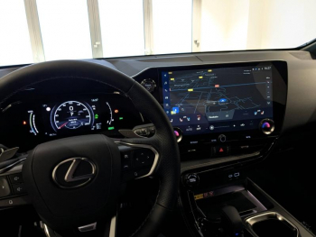 ddf-core-media-F1IQmqST43804490_5.jpg Photo 5 du bon plan LEXUS NX 450h+ F SPORT Executive 4WD MY25 occasion à 66900 €