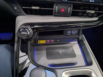 ddf-core-media-c3K6swST43804490_7.jpg Photo 7 du bon plan LEXUS NX 450h+ F SPORT Executive 4WD MY25 occasion à 66900 €
