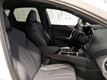 ddf-core-media-LC0MZDST43804490_9.jpg Photo 9 du bon plan LEXUS NX 450h+ F SPORT Executive 4WD MY25 occasion à 66900 €