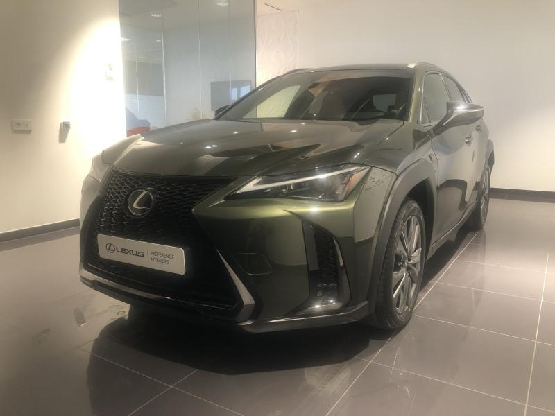 Bon plan LEXUS UX 300h F SPORT Design 2WD occasion à 39900 €