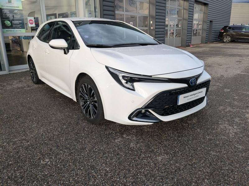 Bon plan TOYOTA Corolla 1.8 140ch Design MY23 occasion à 20990 €
