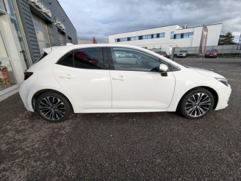 Photo 5 du bon plan TOYOTA Corolla 1.8 140ch Design MY23 occasion à 20990 €
