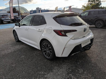Photo 6 du bon plan TOYOTA Corolla 1.8 140ch Design MY23 occasion à 20990 €