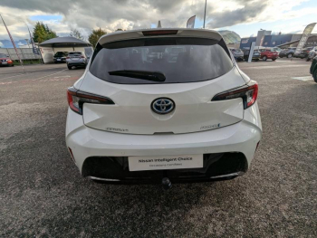 Photo 7 du bon plan TOYOTA Corolla 1.8 140ch Design MY23 occasion à 20990 €