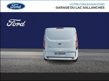 Photo 3 du bon plan FORD Transit Custom Fg VUL 320 L1H1 2.0 EcoBlue 170ch Limited BVA8 occasion à 42490 €