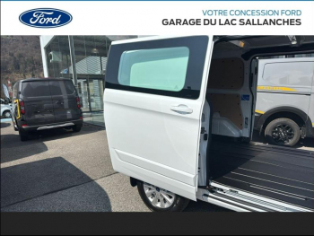 Photo 16 du bon plan FORD Transit Custom Fg VUL 320 L1H1 2.0 EcoBlue 170ch Limited BVA8 occasion à 42490 €