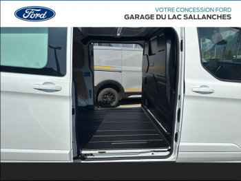 Photo 17 du bon plan FORD Transit Custom Fg VUL 320 L1H1 2.0 EcoBlue 170ch Limited BVA8 occasion à 42490 €