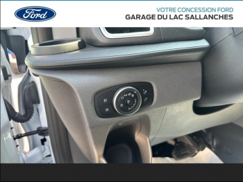 Photo 20 du bon plan FORD Transit Custom Fg VUL 320 L1H1 2.0 EcoBlue 170ch Limited BVA8 occasion à 42490 €