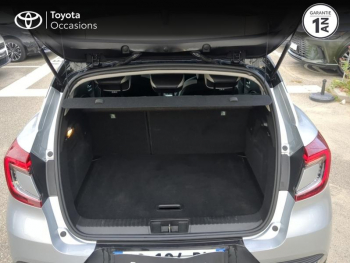 ddf-core-media-t7CIkN150101445_10.jpg Photo 10 du bon plan RENAULT Captur 1.6 E-Tech hybride 145ch Intens -21 occasion à 18990 €