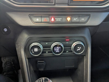 Photo 14 du bon plan DACIA Sandero 1.0 ECO-G 100ch Stepway Confort occasion à 12590 €