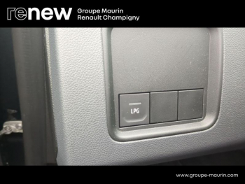 Photo 21 du bon plan DACIA Duster 1.0 ECO-G 100ch  Essential 4x2 occasion à 16599 €