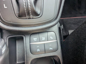 Photo 21 du bon plan FORD Puma 1.0 EcoBoost 125ch S&S mHEV ST-Line X Powershift occasion à 22980 €