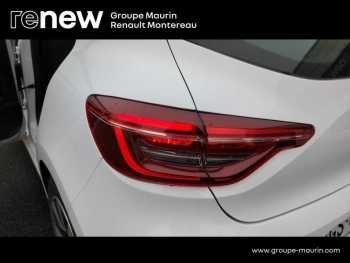 Photo 16 du bon plan RENAULT Clio 1.6 E-Tech hybride 145ch Equilibre occasion à 17490 €