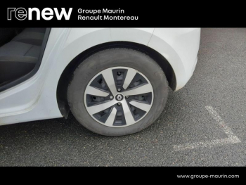 Photo 17 du bon plan RENAULT Clio 1.6 E-Tech hybride 145ch Equilibre occasion à 17490 €